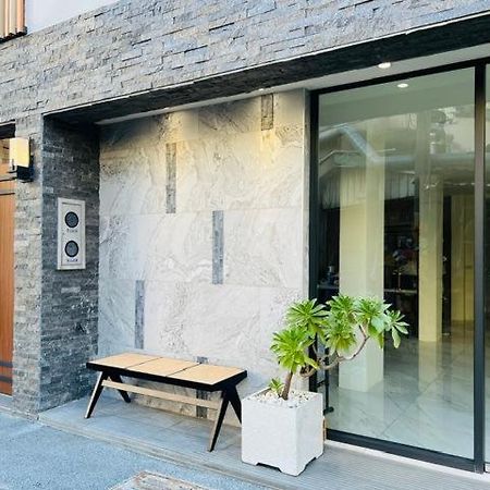 日日見宅 Apartment Huwei Exterior photo